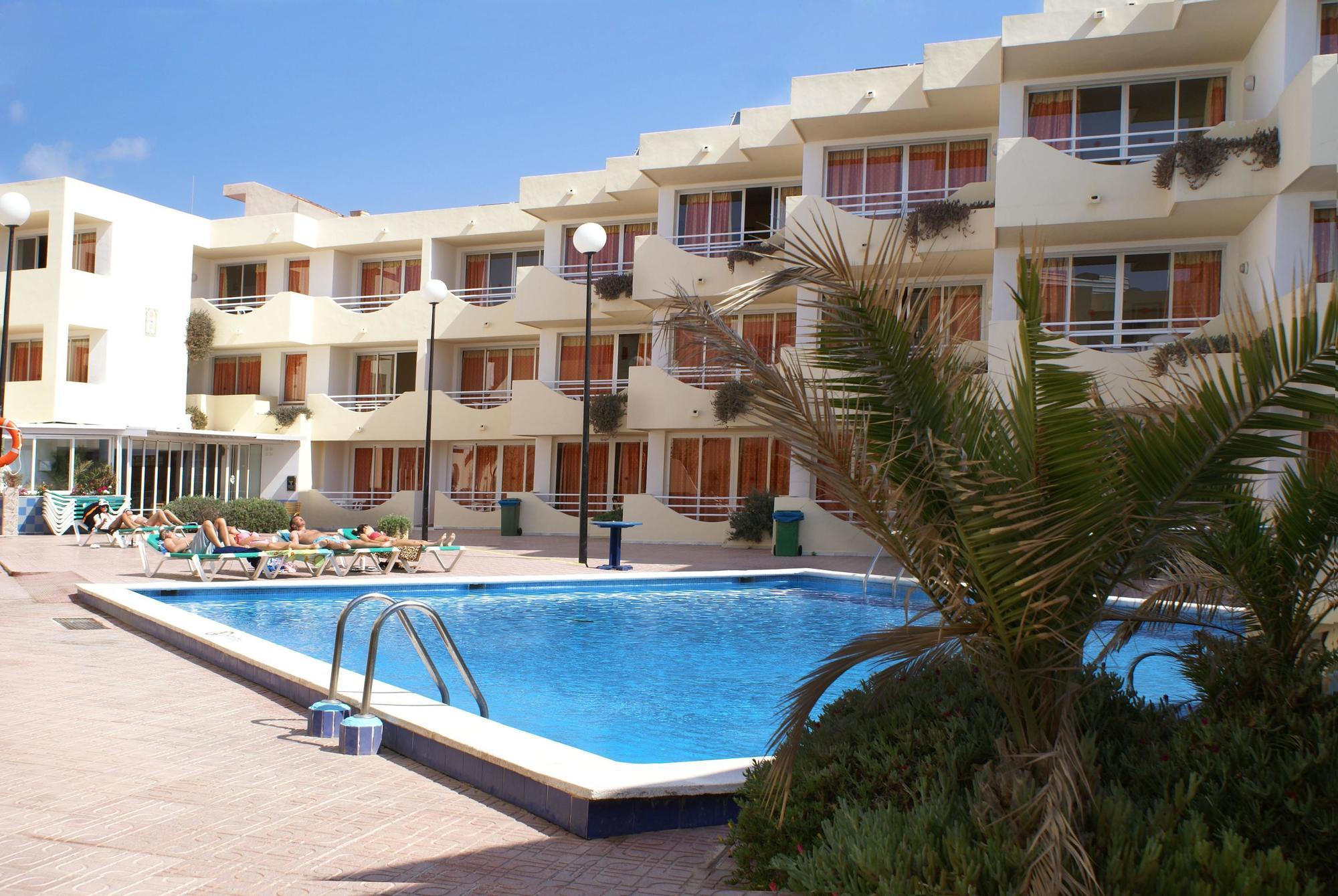 Apartamentos Bora Bora - Adults Only Playa d'en Bossa Exteriér fotografie