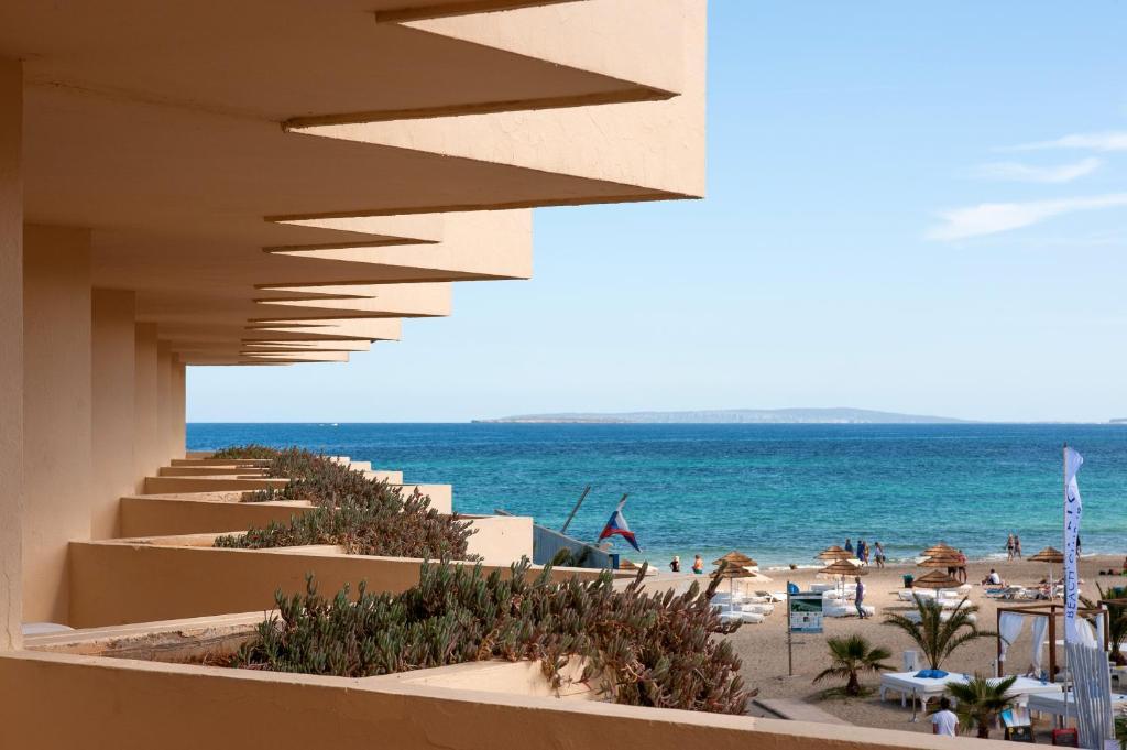 Apartamentos Bora Bora - Adults Only Playa d'en Bossa Exteriér fotografie