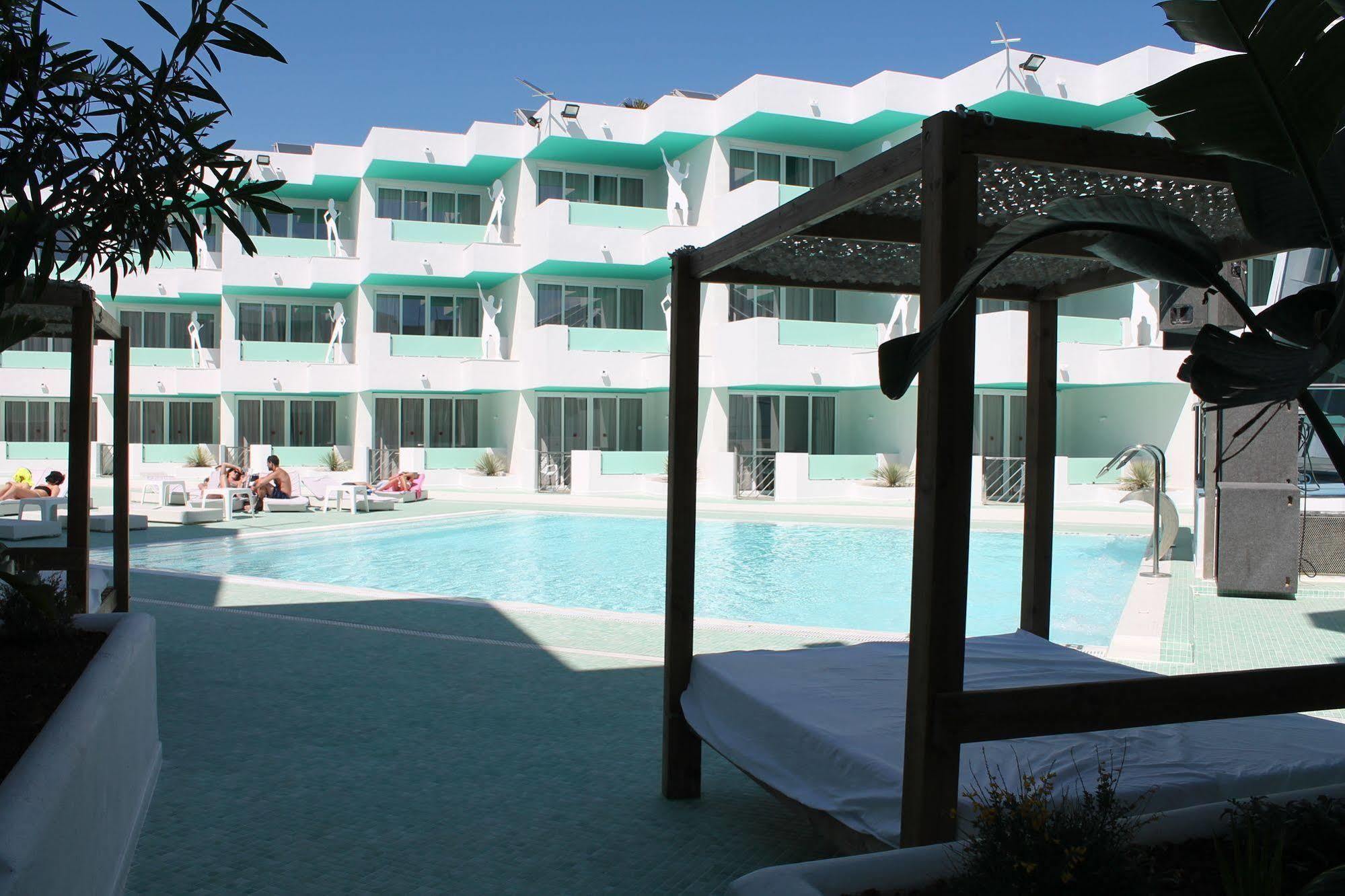 Apartamentos Bora Bora - Adults Only Playa d'en Bossa Exteriér fotografie